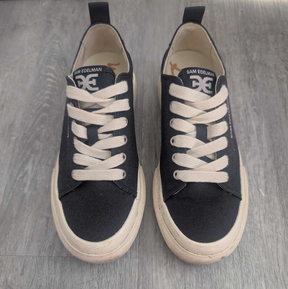 Sam Edelman Navy and Cream Sneakers